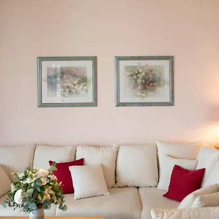 Commodore 53 شقة *