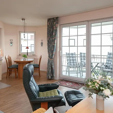 Apartment Commodore 53 *