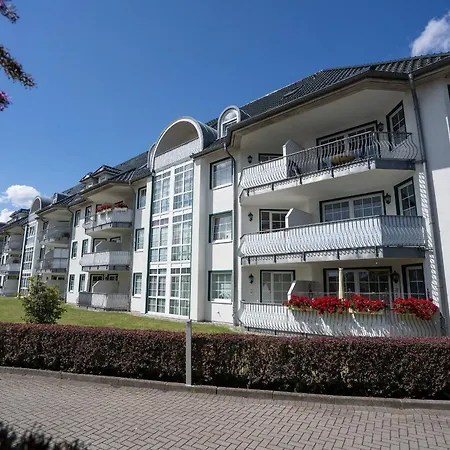 Apartment Commodore 53 *
